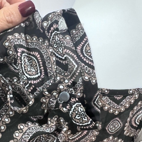 Loft long sleeve black and pink print semi sheer top size large - Picture 5 of 7